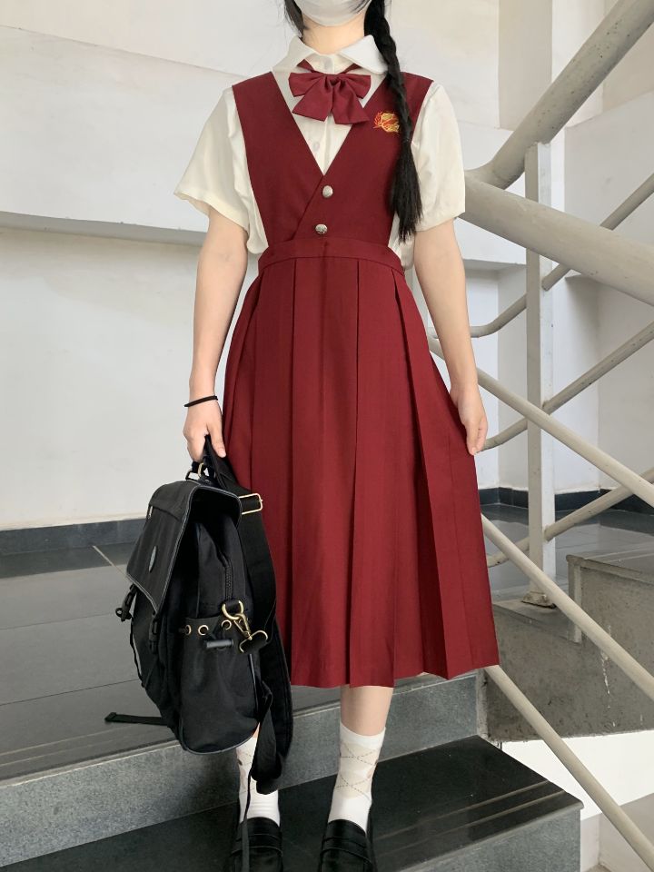 紫牛热点|女子遭丈夫驾车碾压拖拽8.5米身亡,该案一审再次开庭图 紫牛热点|女子遭丈夫驾车碾压拖拽8.5米身亡,该案一审再次开庭图片