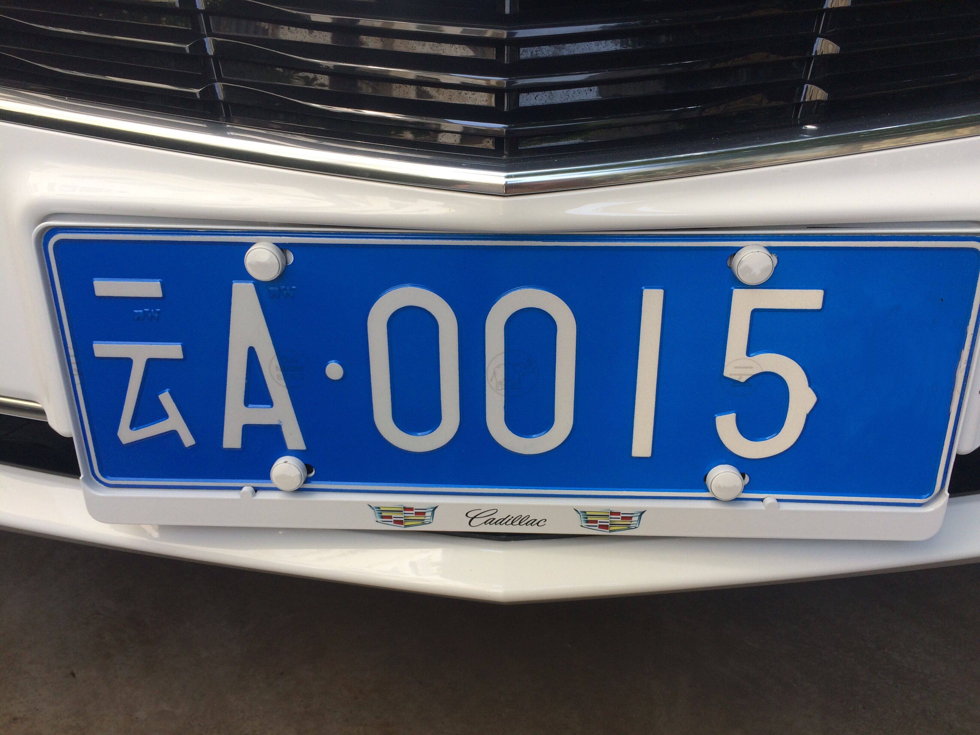 凯迪拉克车牌架xt5 ct6 xts srx cts atsl xt4牌照框车牌框牌照架