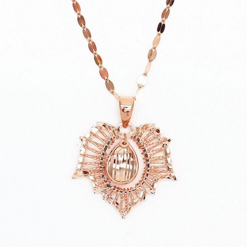 六鑫金店俄罗斯紫金吊坠编织工艺立体枫叶款挂颈饰