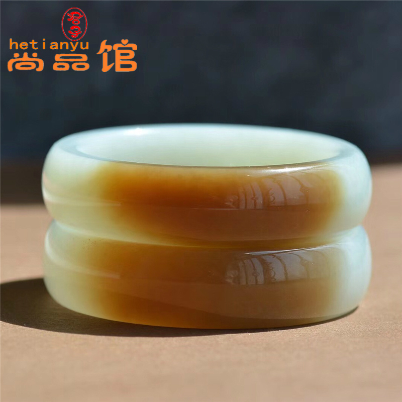 糖羊脂白玉手镯对镯新疆和田且末料红糖一级白双色女款精品玉镯