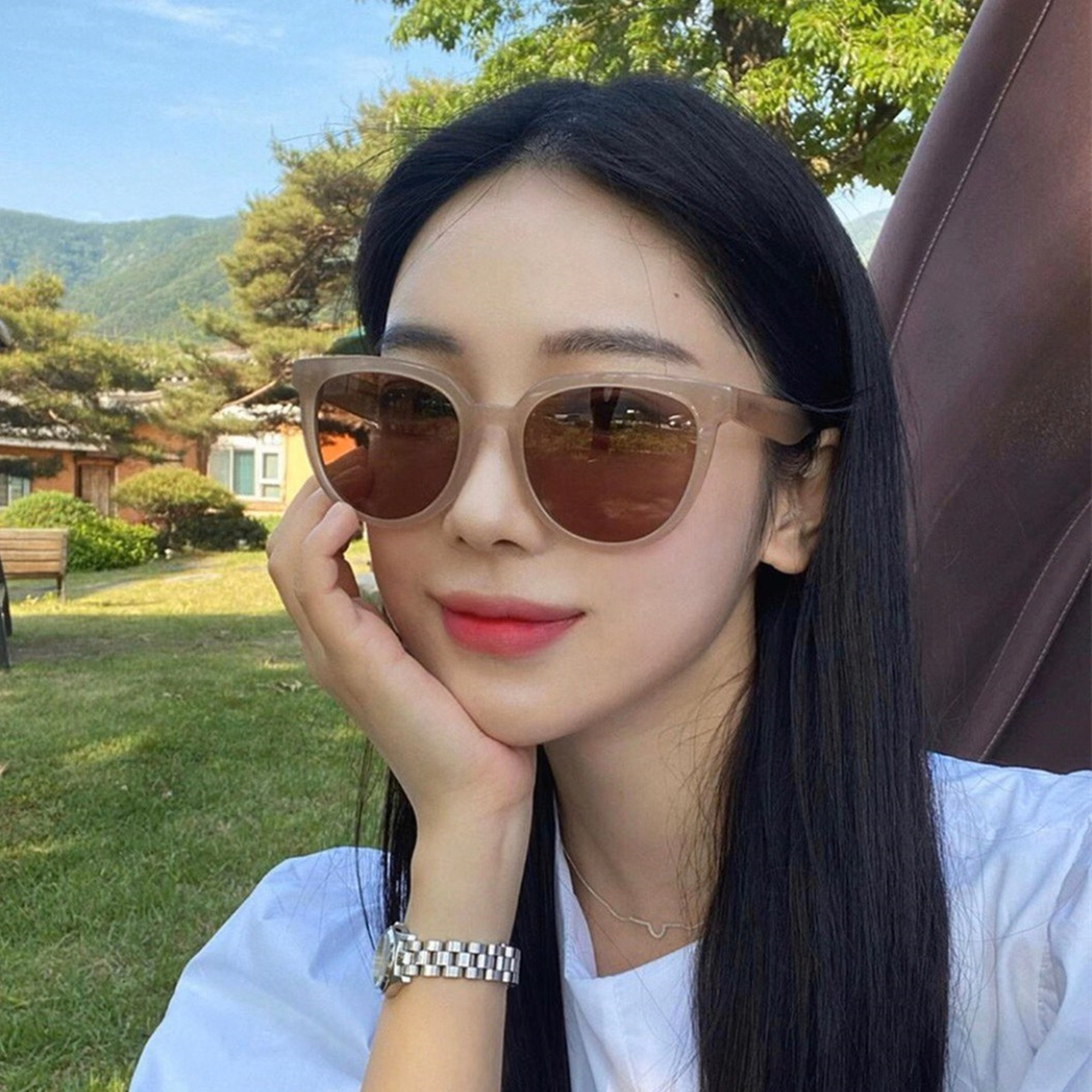 秀智同款茶色墨镜女韩版ins复古显脸偏光太阳太阳眼镜