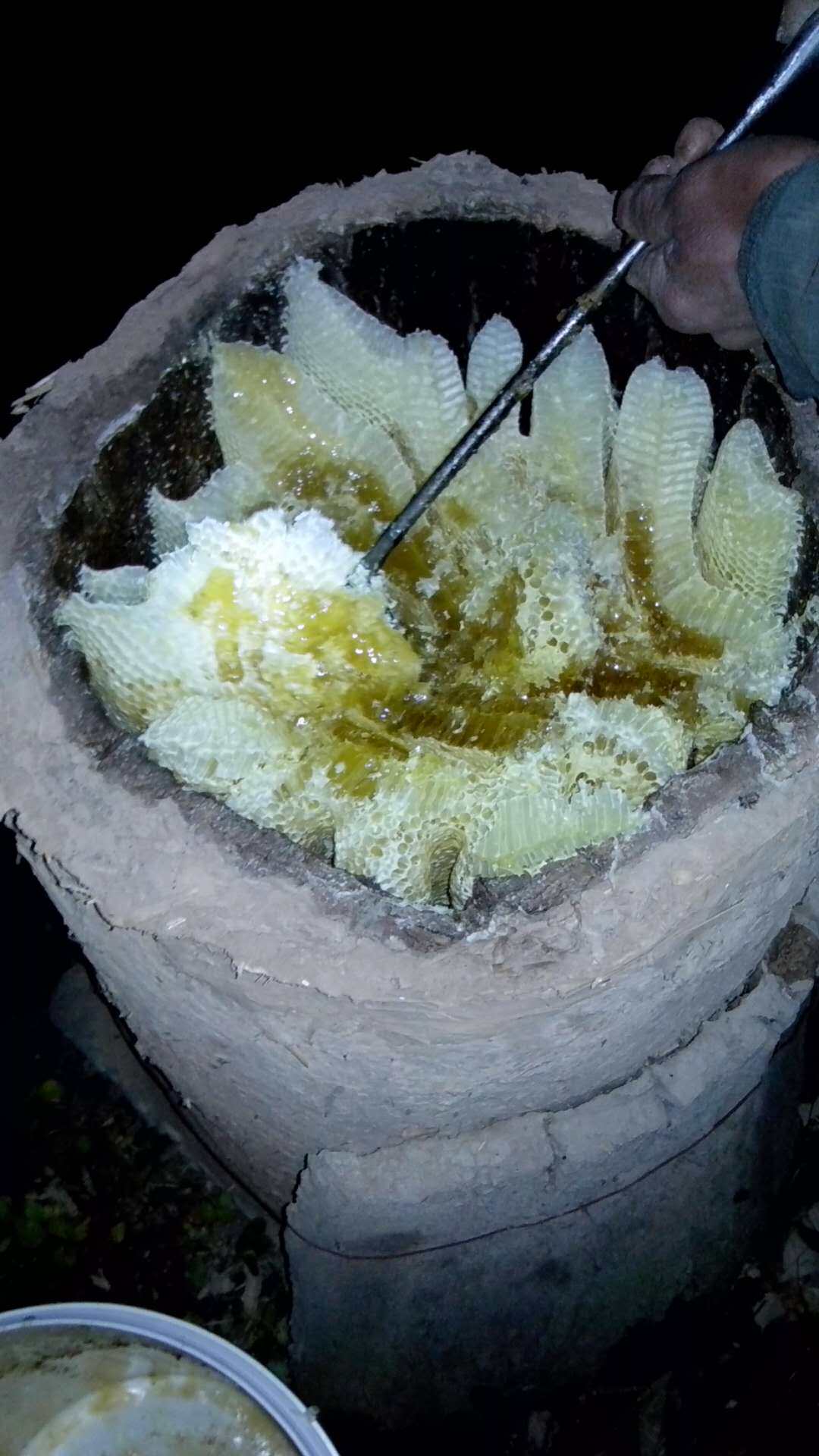 山西绛县深山野生蜜蜂土蜂蜜纯天然农家自产百花蜜结晶1斤装包邮