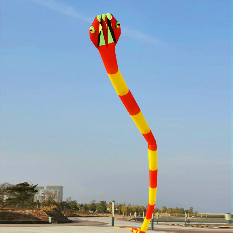 2020新款伞布筒尾软体蛇风筝大型高档成人微风易飞无骨架荔华牌