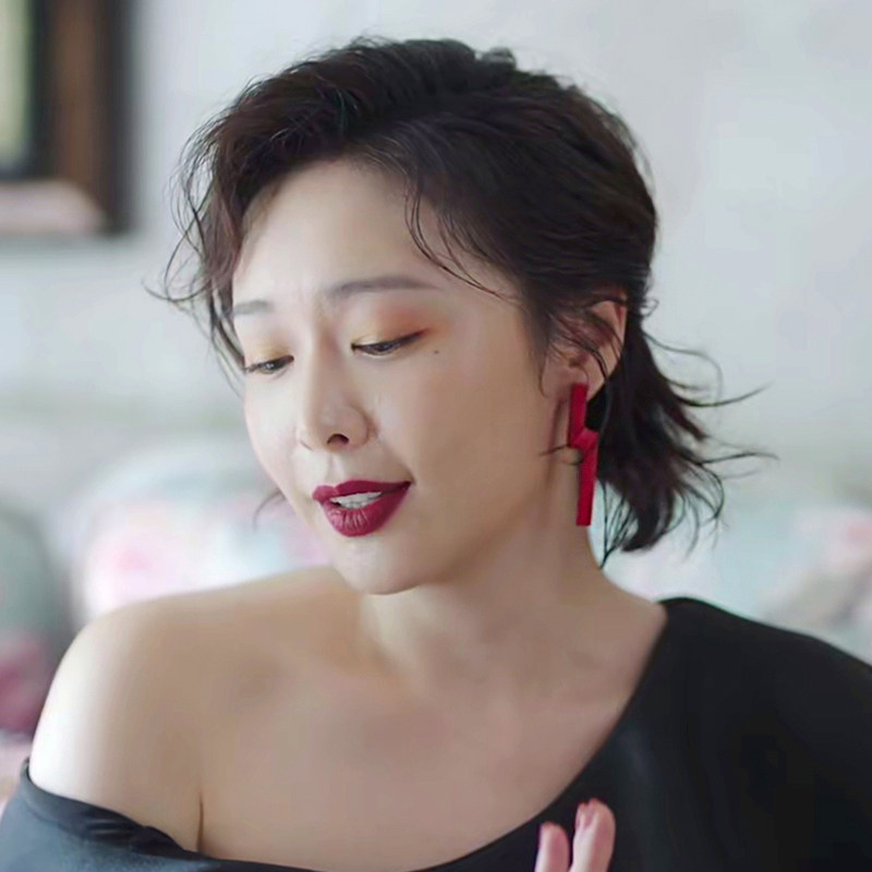 我是余欢水梁安妮高叶同耳环红色气质时尚夸张耳环