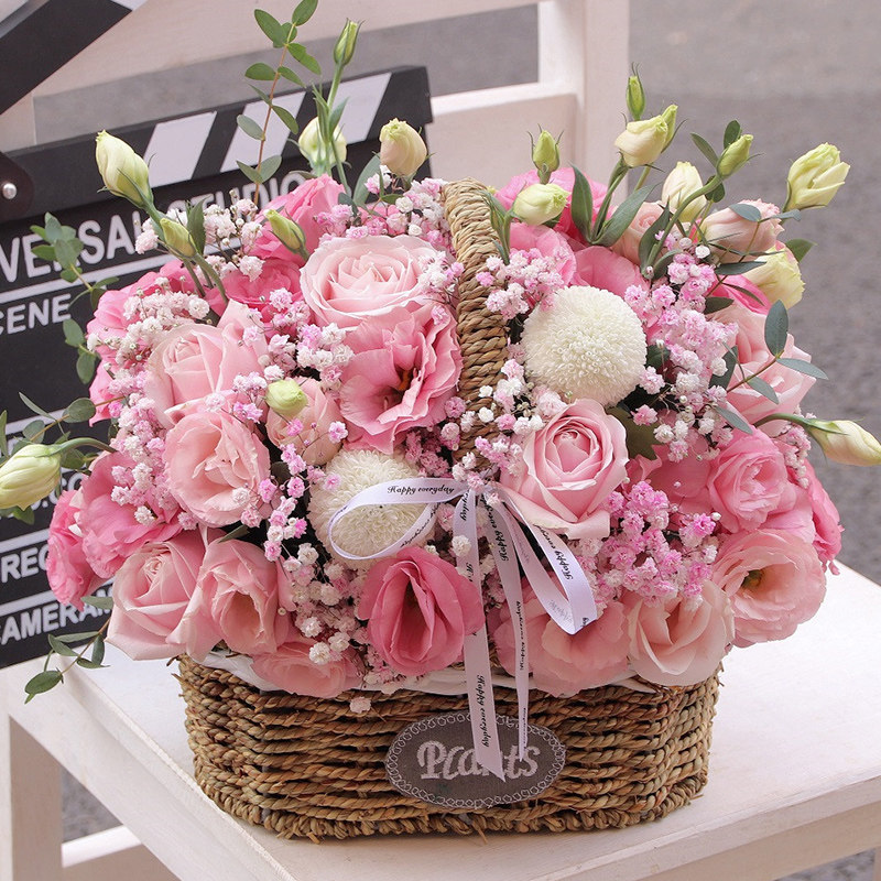 手提小花花篮生日礼品花束玫瑰混搭鲜花速递贵阳鲜花速递同城