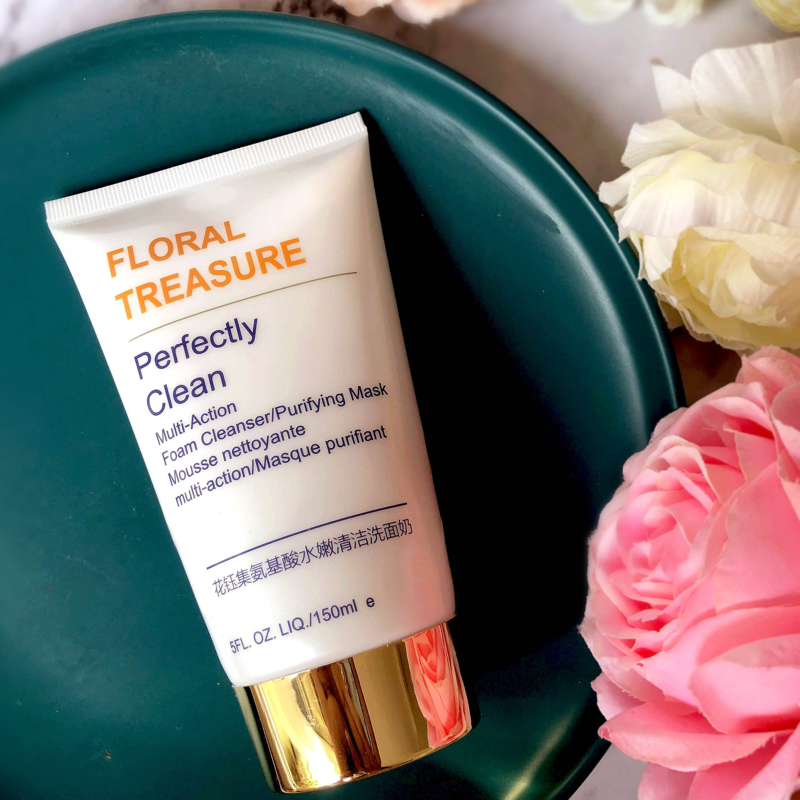 花钰集水嫩补水洁面乳深层清洁泡沫氨基酸洗面奶正品洁面