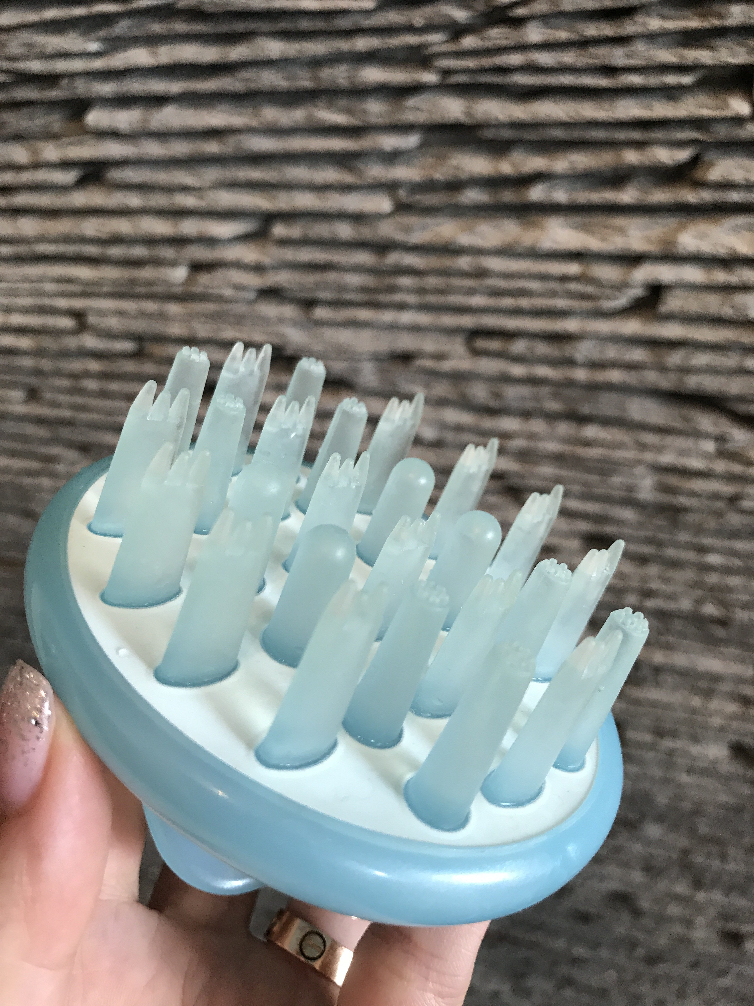 洗发日本花王梳子按摩梳洗头刷循环深层清洁梳子