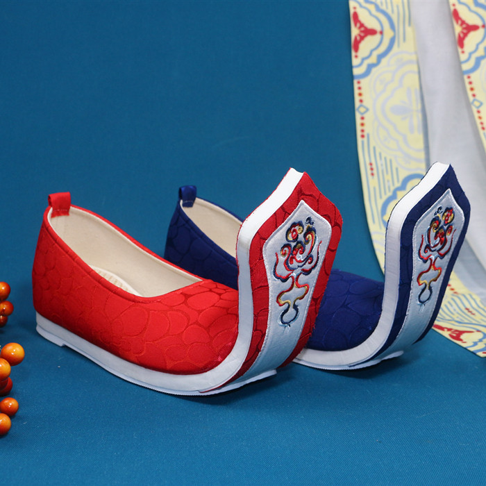 钦留皇宫原创平底登云履改良云头履内增高唐制古风汉服鞋搭配明制