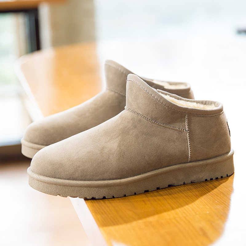 冬季保暖加绒雪地靴男低帮套脚加厚鞋子百搭韩版防滑面包鞋男棉鞋