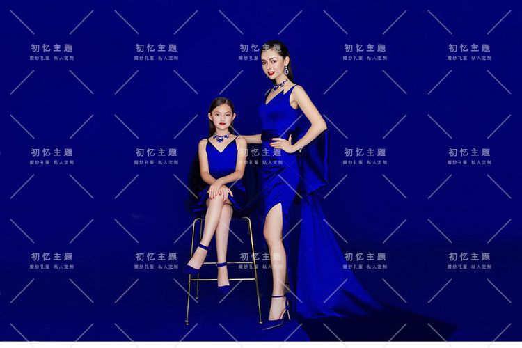 2022展会新款影楼亲子主题婚纱母女拍照走秀礼服