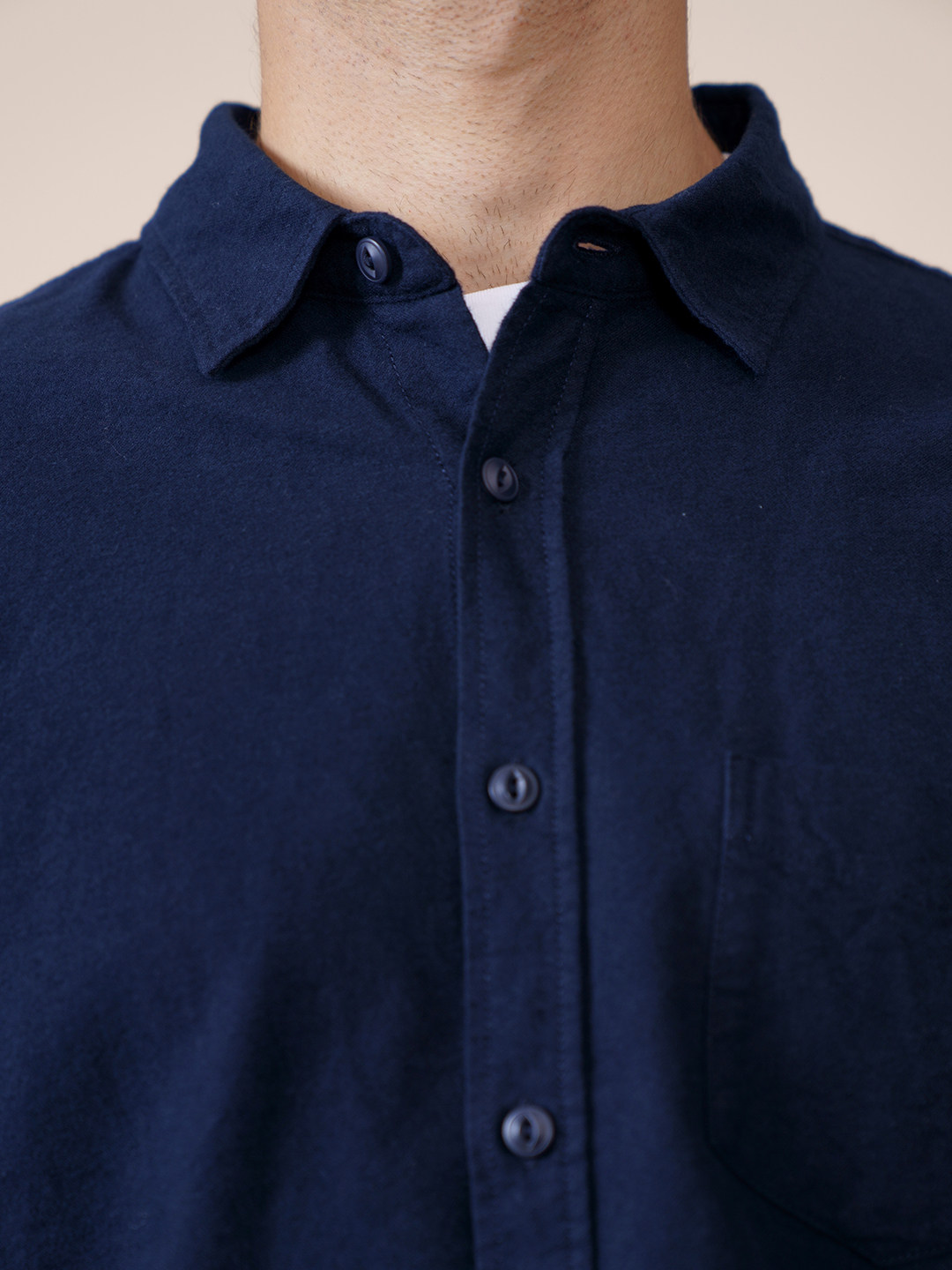 simwood简木男装秋冬新款胸口口袋磨毛加厚深蓝衬衫