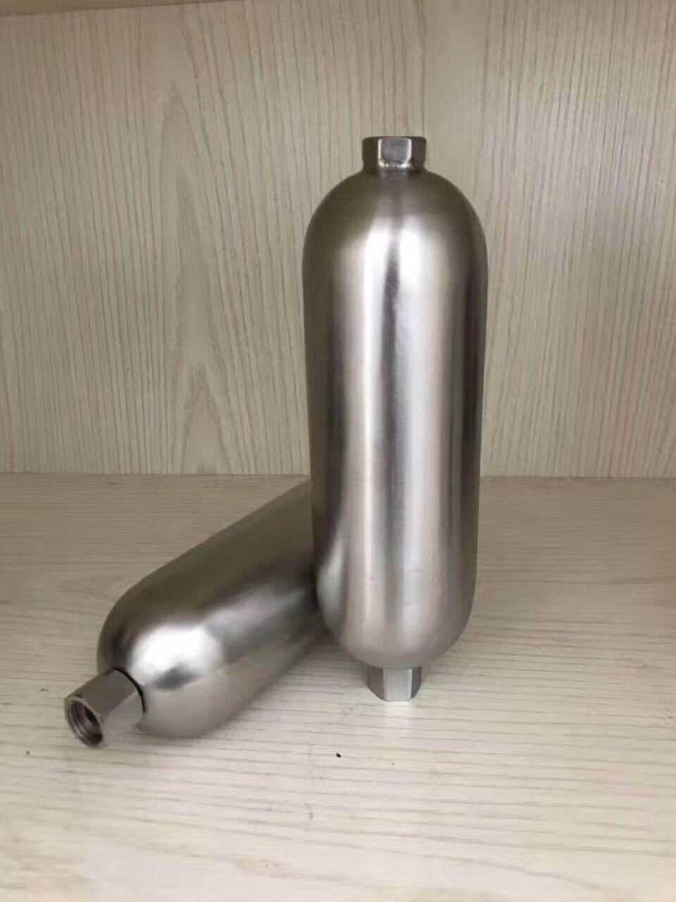 不锈钢阻尼脉冲脉动蓄能缓冲器dn1520mm其他阀门