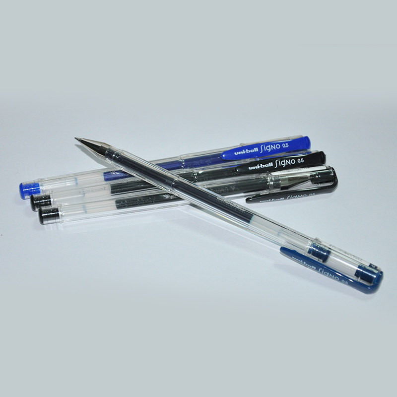 正品三菱中性笔um100水笔办公商务签字笔学习用笔中性笔