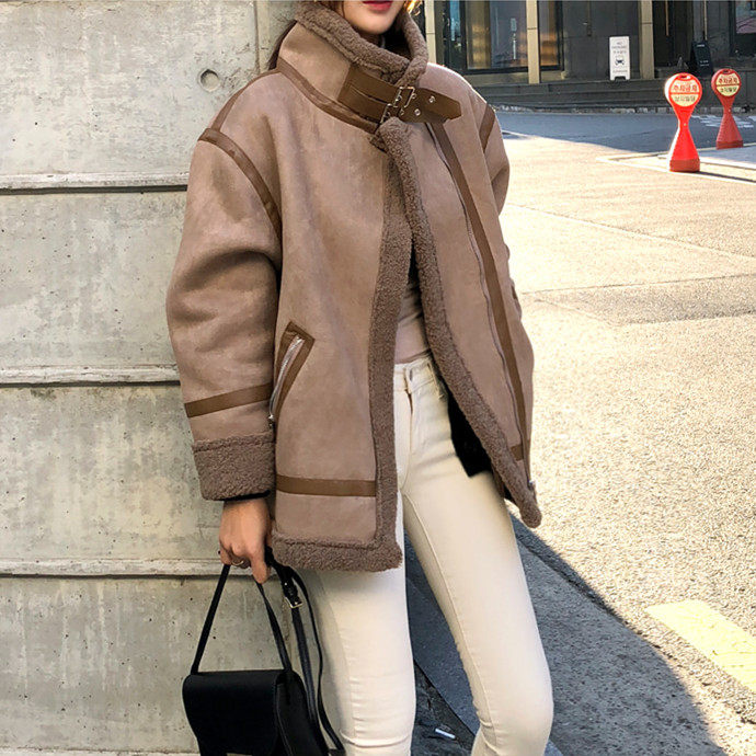 冬装羊羔毛外套女短款宽松洋气羊羔绒立领机车服加厚棉衣韩版新款