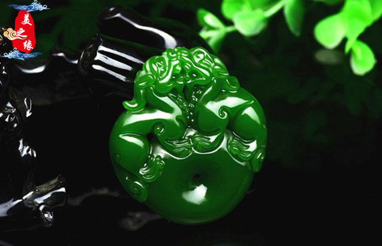 新疆和田碧玉玉色双面貔貅吊坠男女招财转运项坠