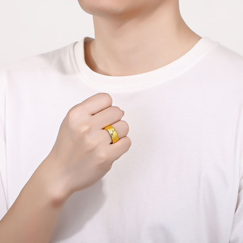 六福珠宝戒指男纯黄金图片