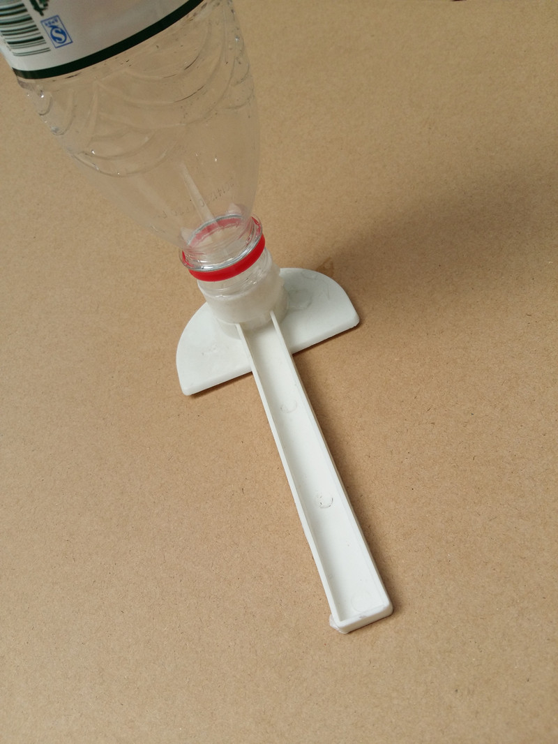 鸭嘴式喂水器巢门饲喂器多功能蜜蜂喂糖器养蜂工具用品蜂具热卖
