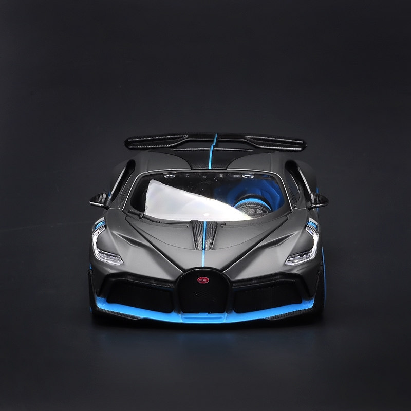 24布加迪divo chiron汽车 仿真合金汽车模型收藏 送男友_双氙车灯改装