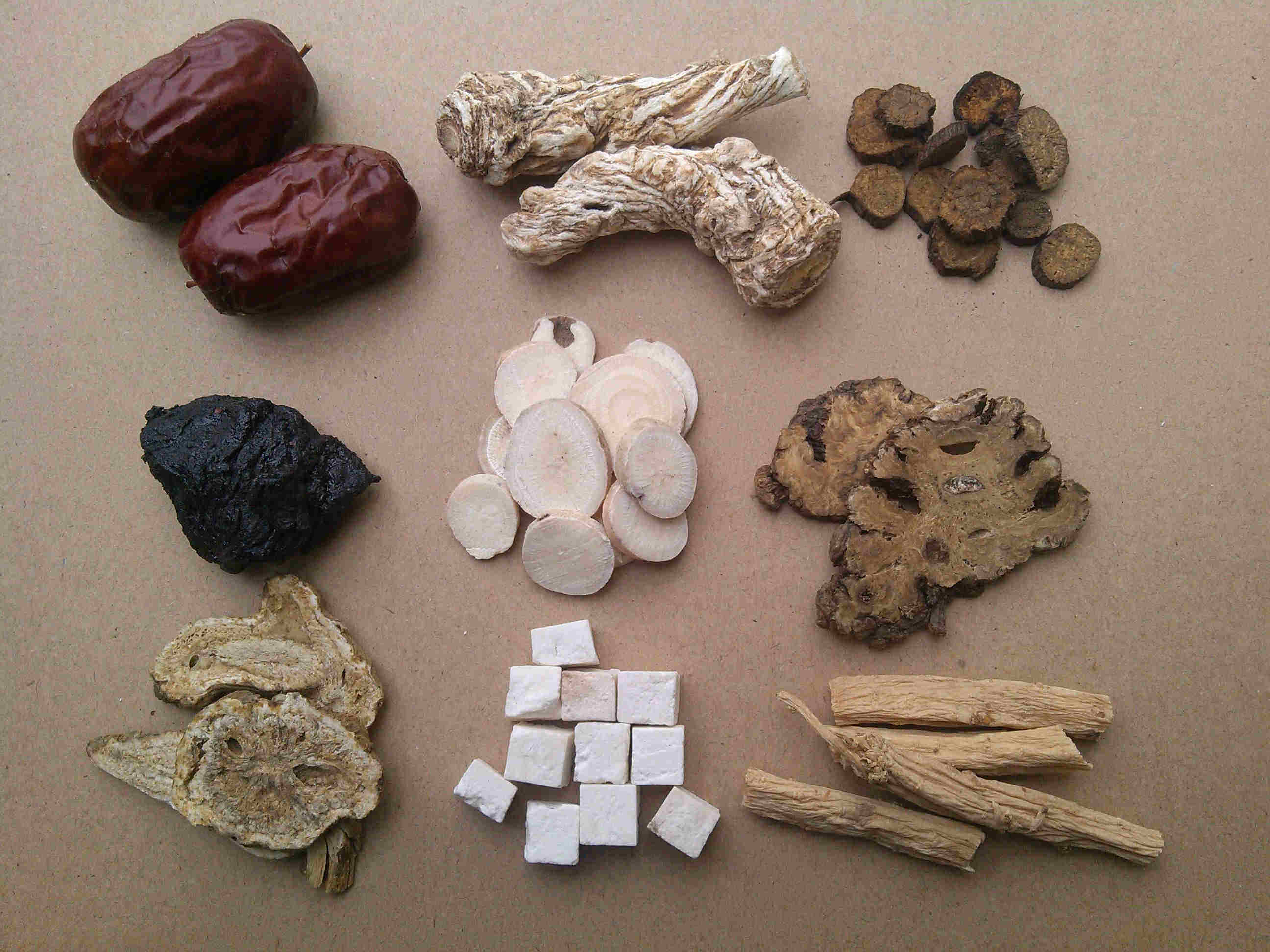 八珍汤四物汤中药材四君子汤月经不准推迟提前怕冷女性养生煲汤料