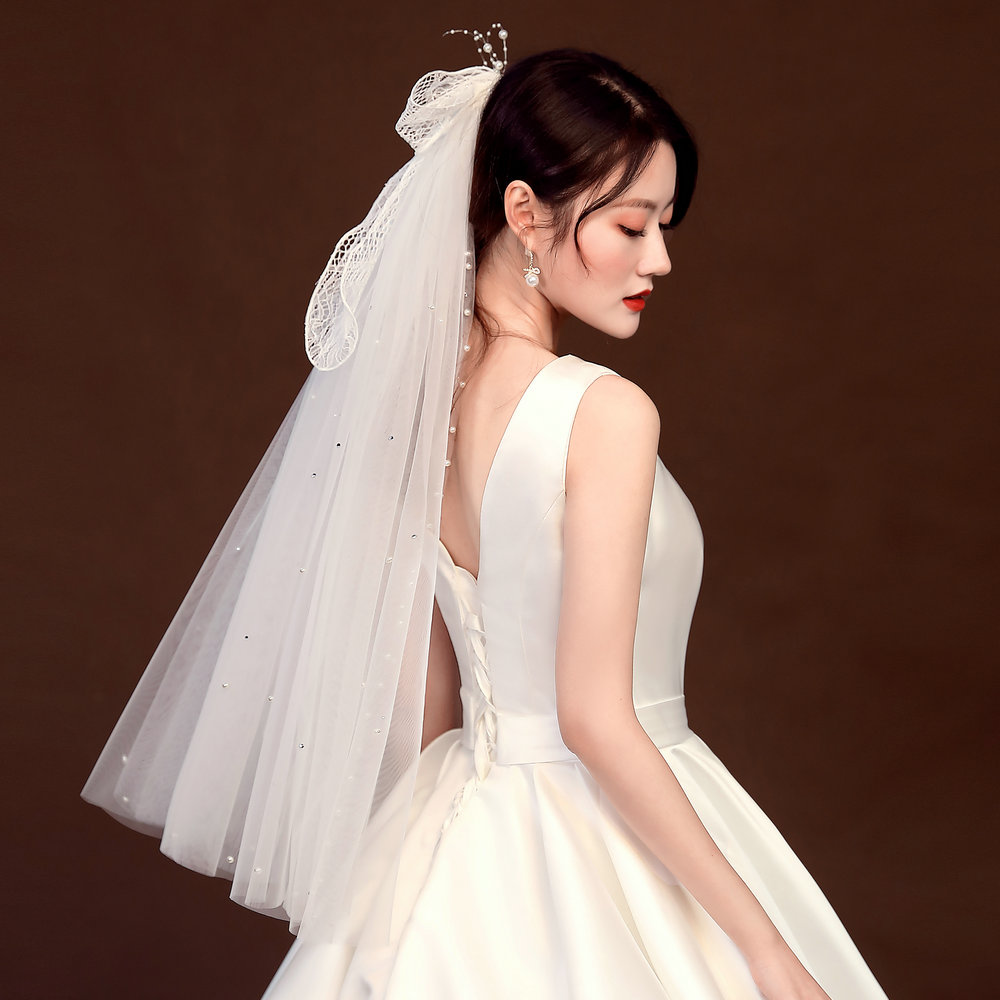 新娘头纱主婚婚纱简约大气2020新款百搭拍照头纱