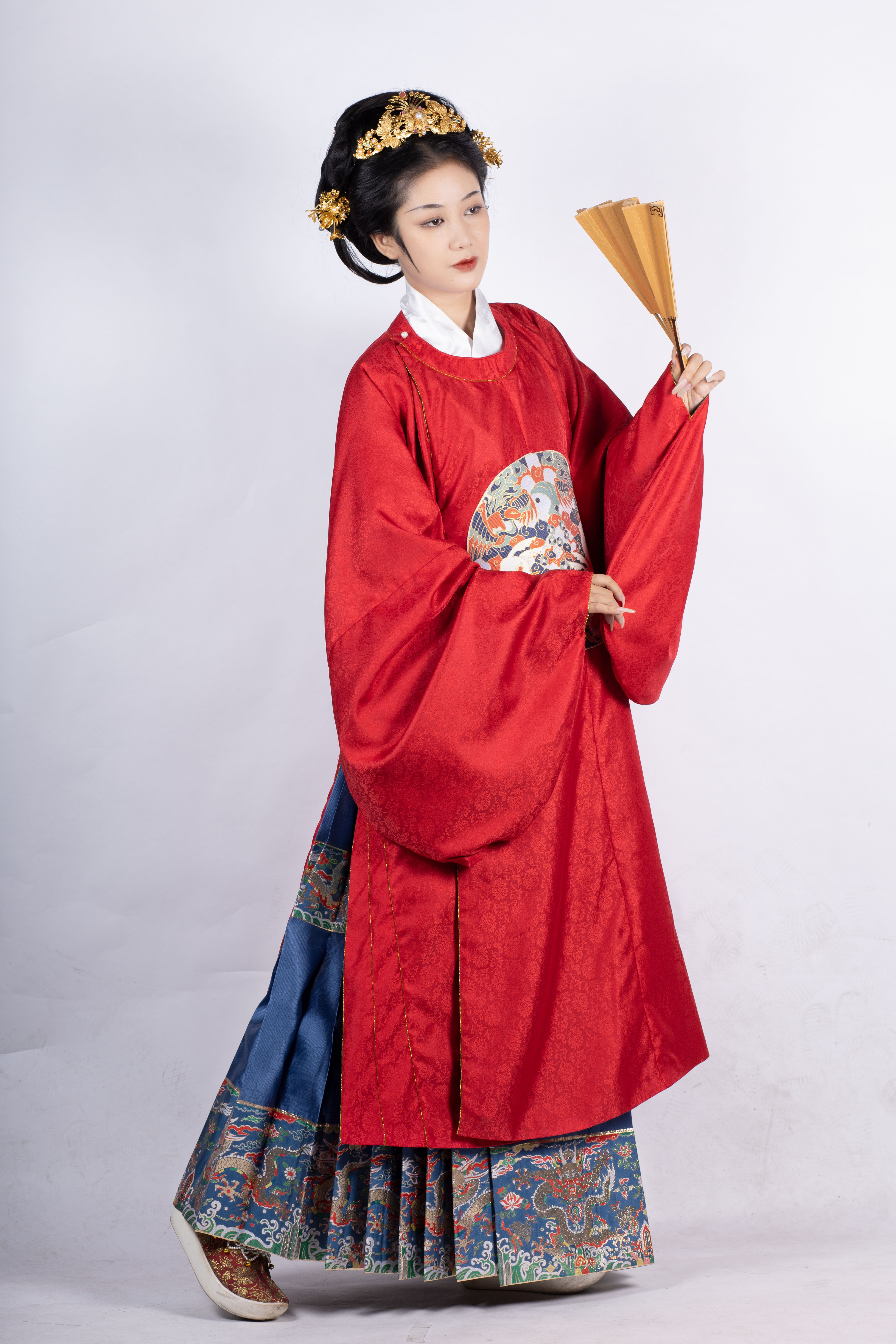 囿春春季现货无极凤兔圆领明制汉服补服仿妆汉服