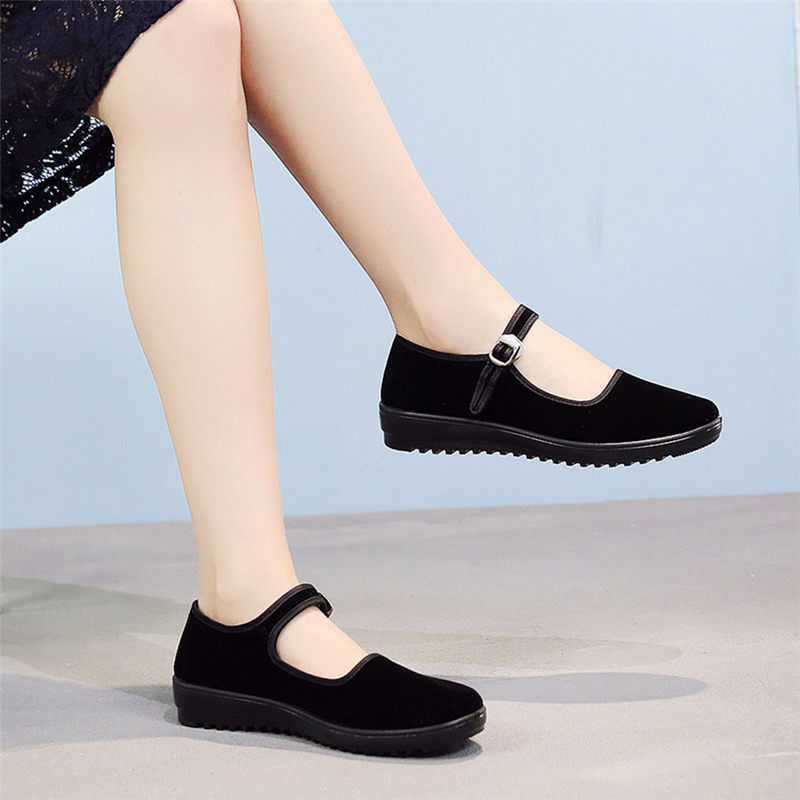 老北京布鞋平底广场舞广场服务员鞋服酒店妈妈女工一字布鞋