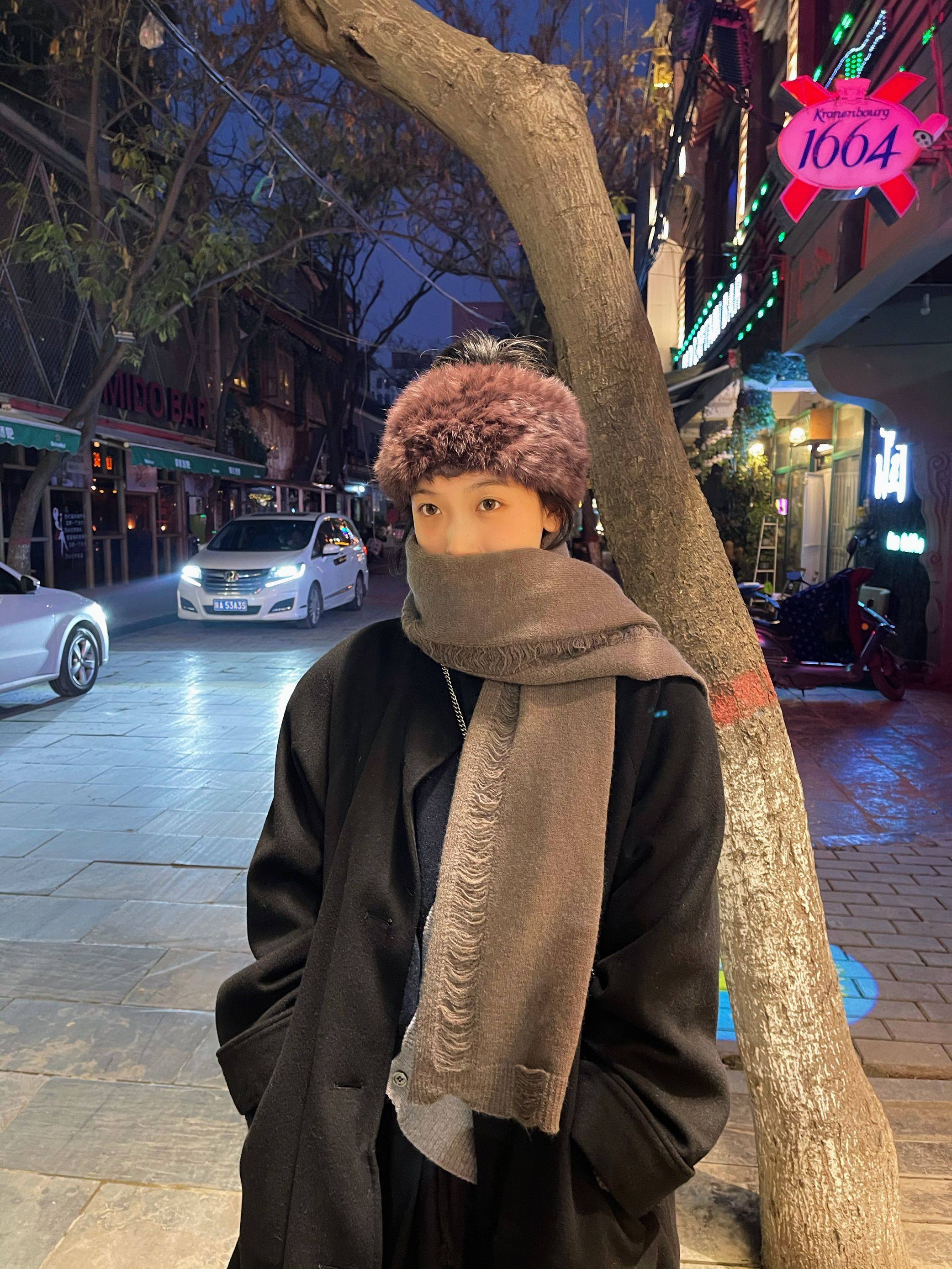 姚叔叔实物上身敲好看百搭休闲小众割破设计针织长款围巾秋冬