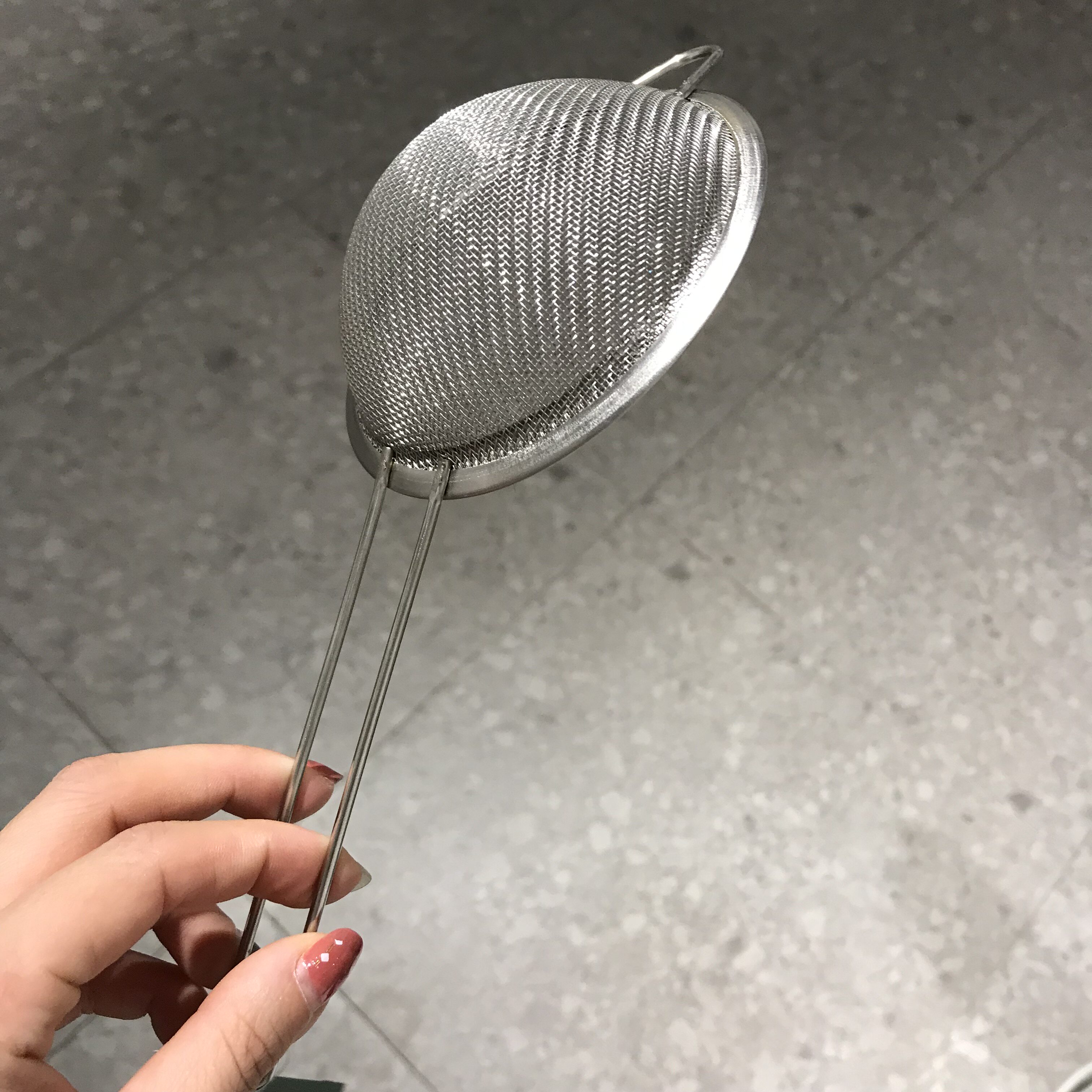 艾家居 专柜精选 304不锈钢小号超细果汁漏勺 家用过滤网火锅滤勺