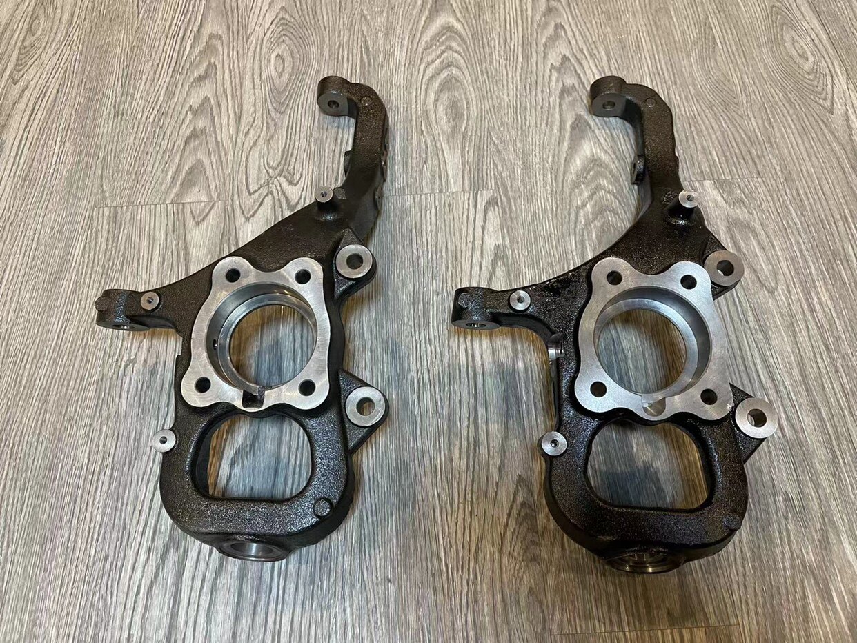 转向nr订制魏派坦克加强羊角节摆前轮支架全车改装套件