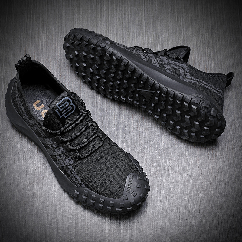 夏季男鞋透气2022新款休闲鞋网面黑色运动鞋软底薄款防臭男士鞋子