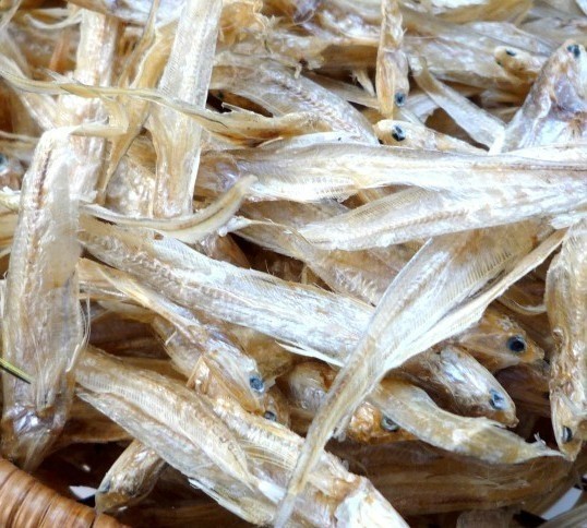 大别山毛鱼干新鲜晒干淡水无盐毛蒿鱼创花鱼干瓜子