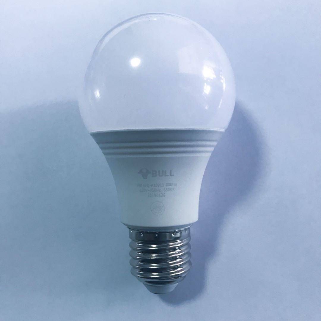 公牛爱眼led防频闪灯泡e14/e27螺口暧冷白黄光白光3w5w节能