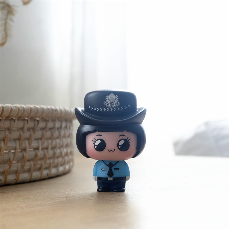 【叱咤小警】警察公仔手办车载摆件 女警卡通玩偶 警署礼品模型