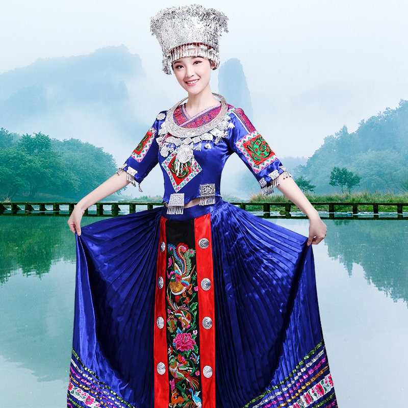 舞蹈广西三月三壮族少数民族服装成人彝族演出演出服民族服装