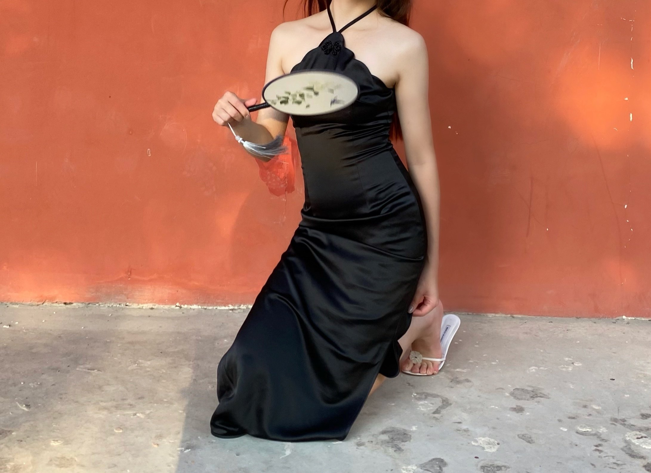 安提周瑶姬重磅醋酸银线挂脖水晶旗袍连衣裙回馈连衣裙