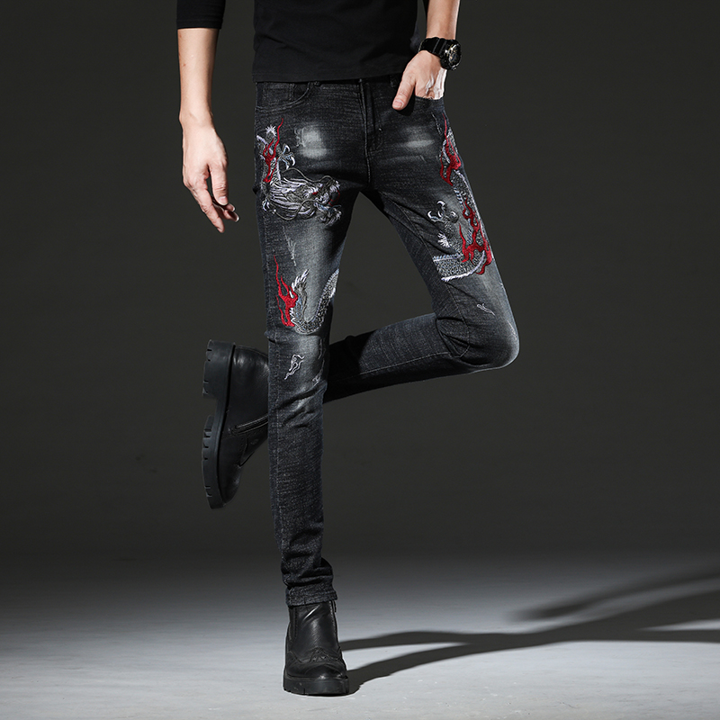 潮牌中国风绣花破洞牛仔裤男修身小脚裤潮流休闲男士长裤子夏季