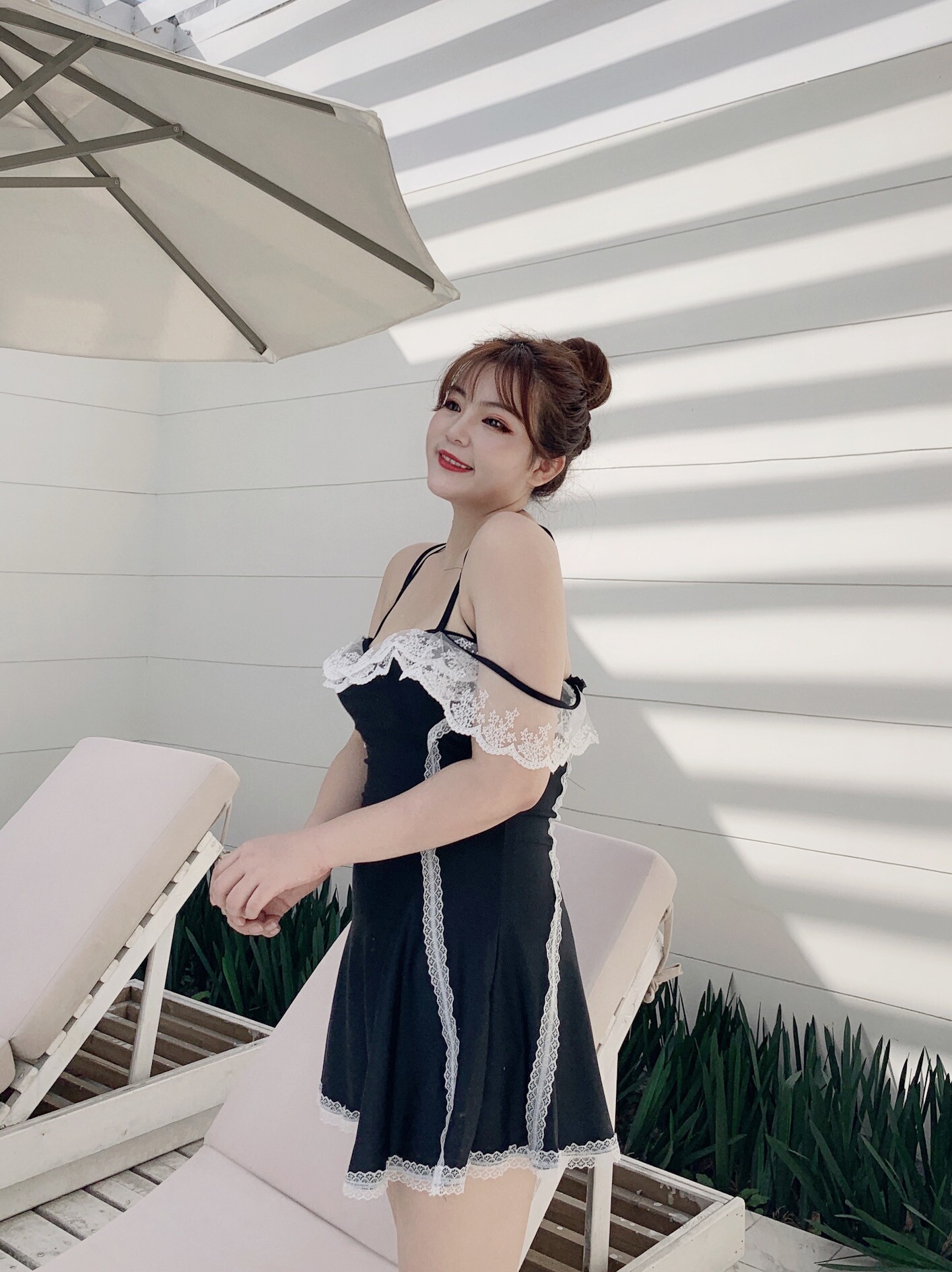 温泉显瘦btwmm性感吊带泳衣女无无袖连体连体泳衣