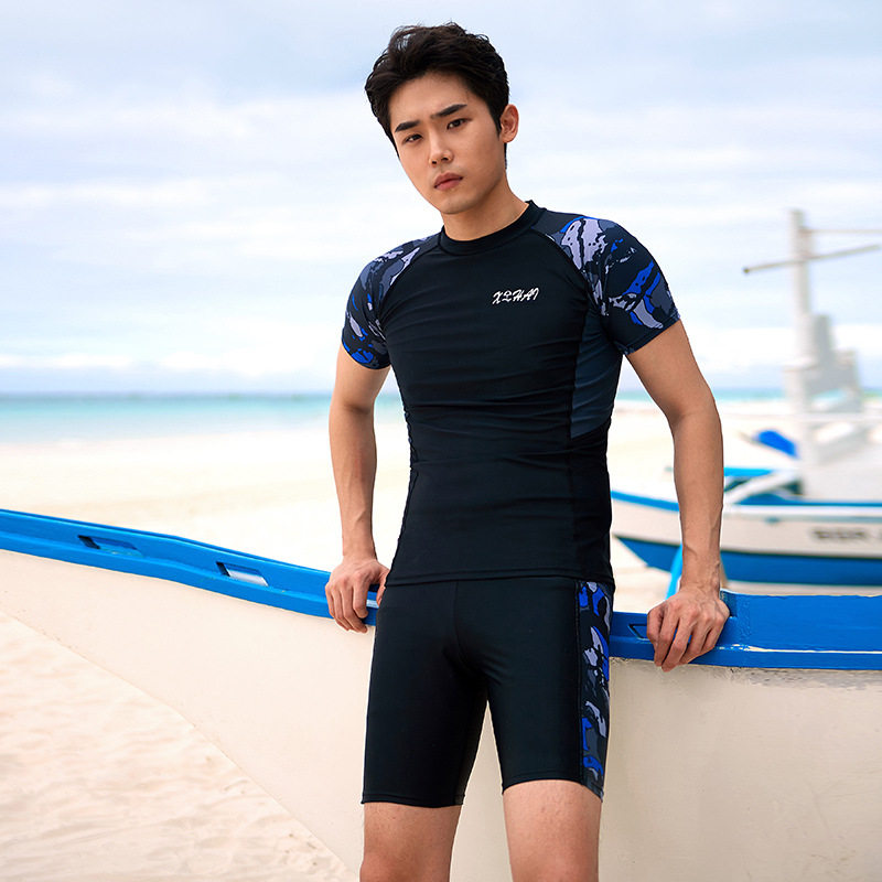 2020新款游泳衣男士短袖五分泳裤防晒尴尬速干男士泳衣