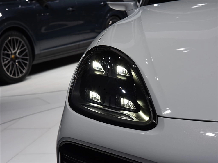 新款led大灯保时捷卡宴矩阵式熏黑总成大灯总成