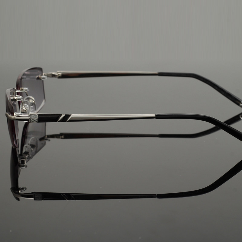 贝特尼高档品牌老花镜超轻男进口防眼疲劳老花眼镜无框高清老花镜