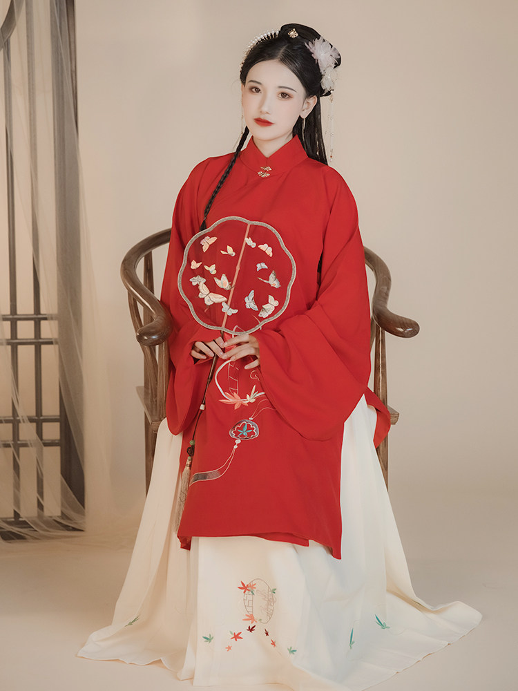 汉时时光原创汉服女枫叶立领斜襟长袄马面裙刺绣民族服装