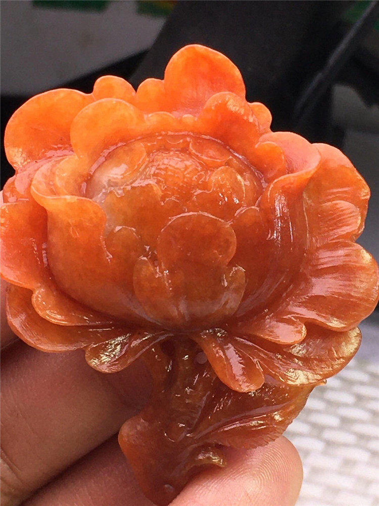 冰红牡丹花翡翠翠玉项坠特色巧雕天然翡翠毛货女款颈饰