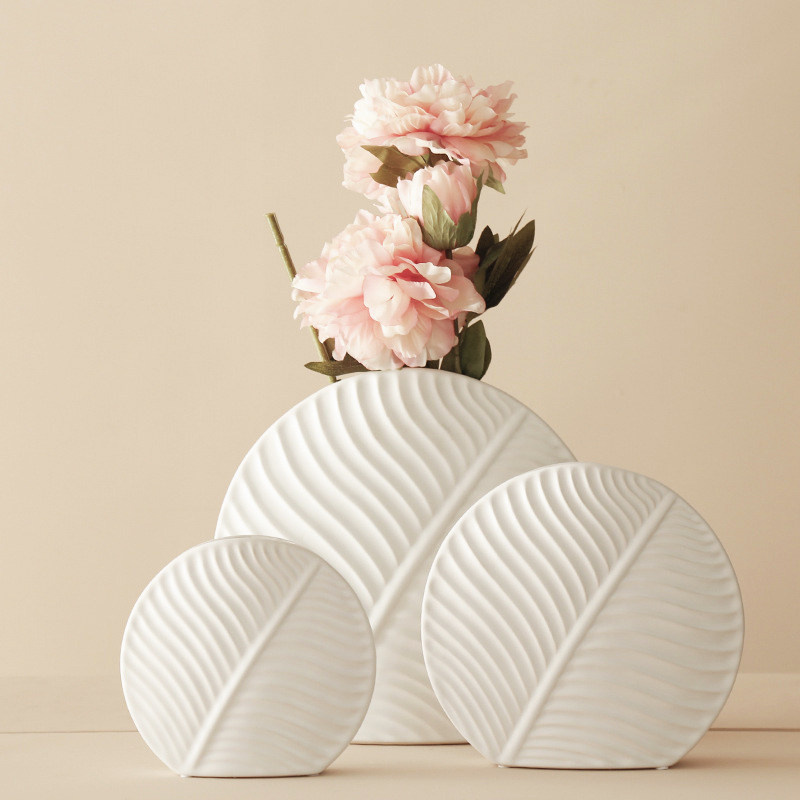 简约北欧树叶花纹陶瓷花瓶白色家居客厅书房花瓶