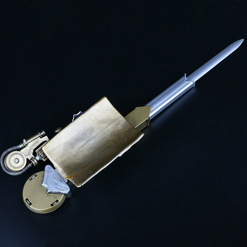 限量刺客信条6枭雄辛迪加cosplay武器道具三段袖剑可弹射树脂袖剑
