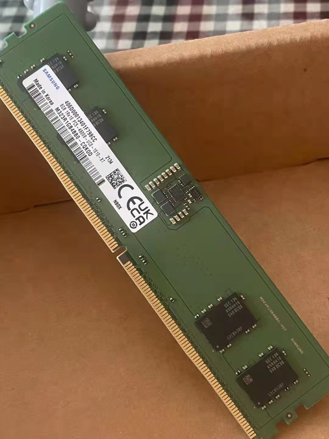 三星8g1rx16pc5-4800b-uc0ddr5m323r1gb4bb0-cqk台式机内存条内存