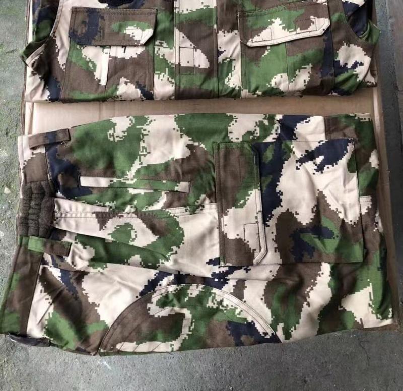 黄大宝 大花冬迷彩机修裤加厚耐磨多兜直筒裤工作服