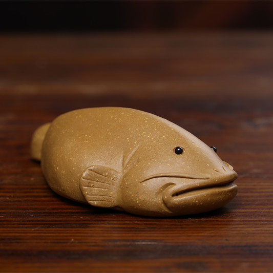 紫砂茶宠年年有余富贵发财鲶鱼手工可养摆件精品茶宠摆件