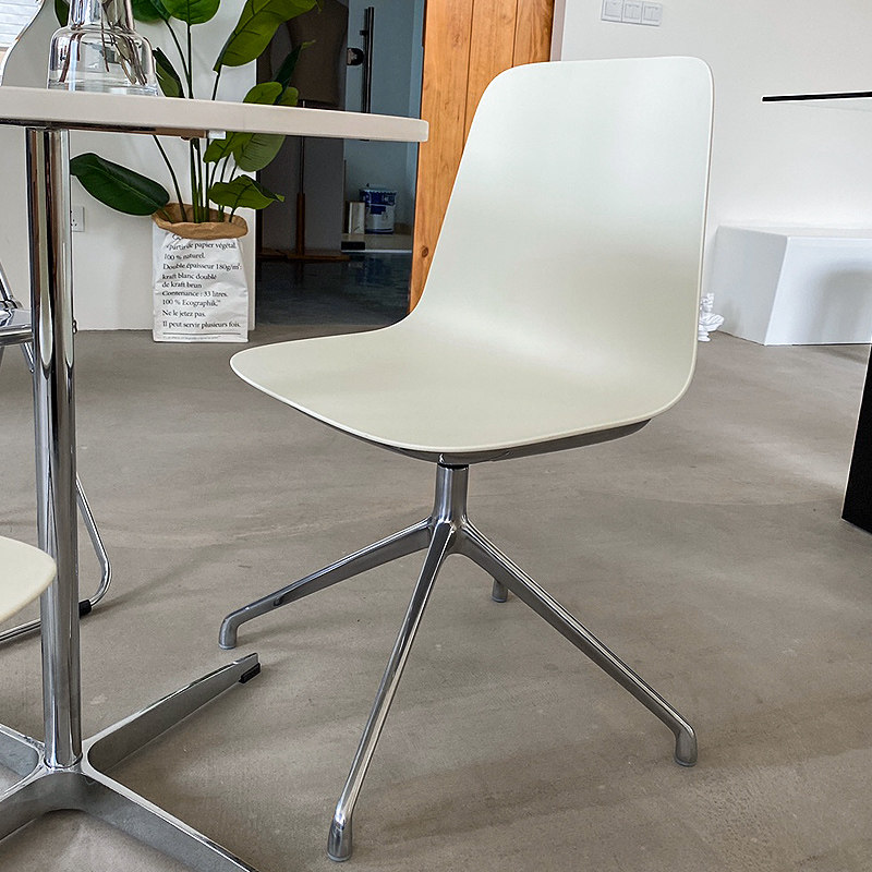 lolachair原创小巧设计师椅子会议室讲堂个性扶手椅子