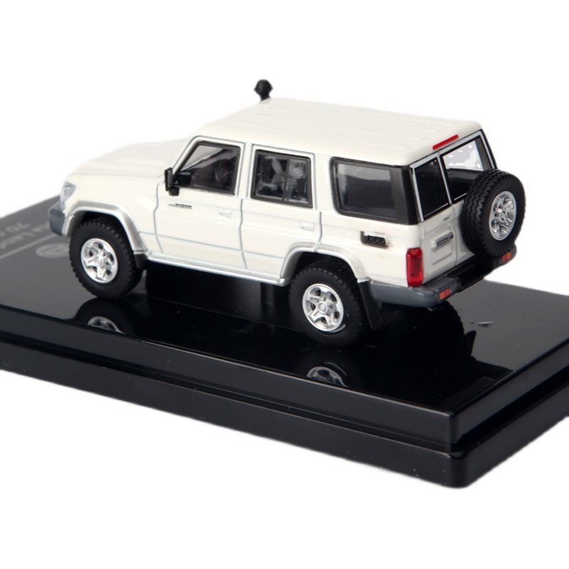 paragon丰田toyotaland合金汽车模型白色左呔车模