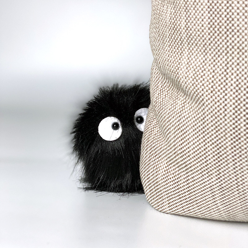 日本公仔可爱挂件包挂件煤炭totoro煤球精灵灰尘包挂件